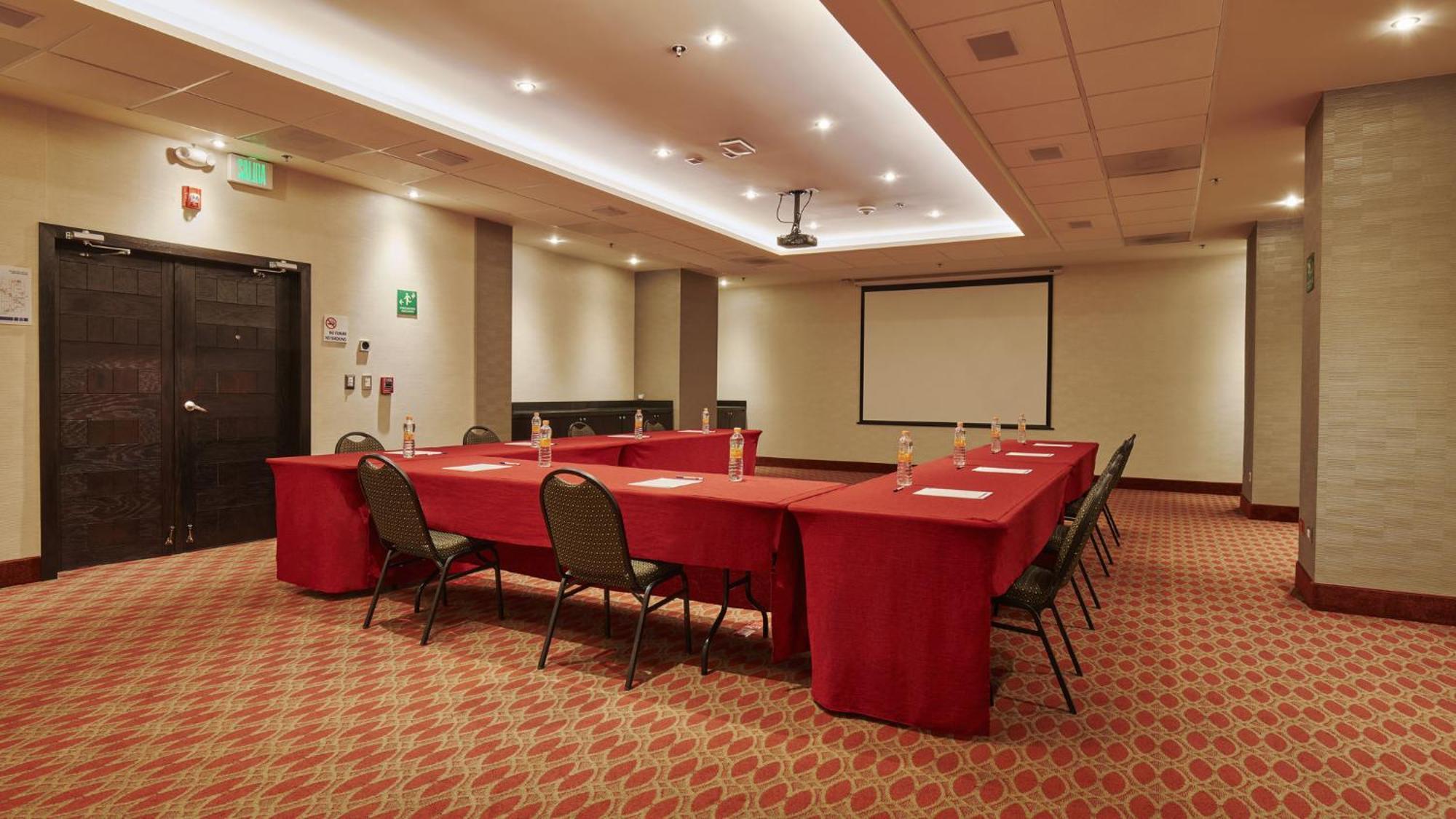 Holiday Inn Express & Suites Chihuahua Juventud By Ihg מראה חיצוני תמונה