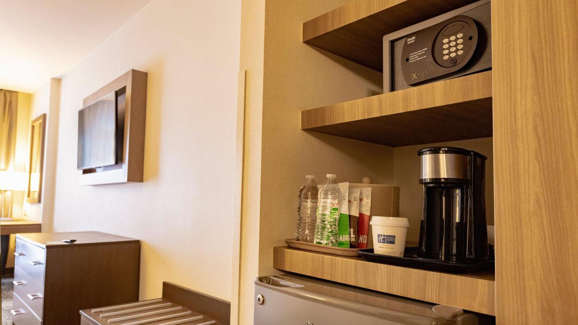 Holiday Inn Express & Suites Chihuahua Juventud By Ihg מראה חיצוני תמונה