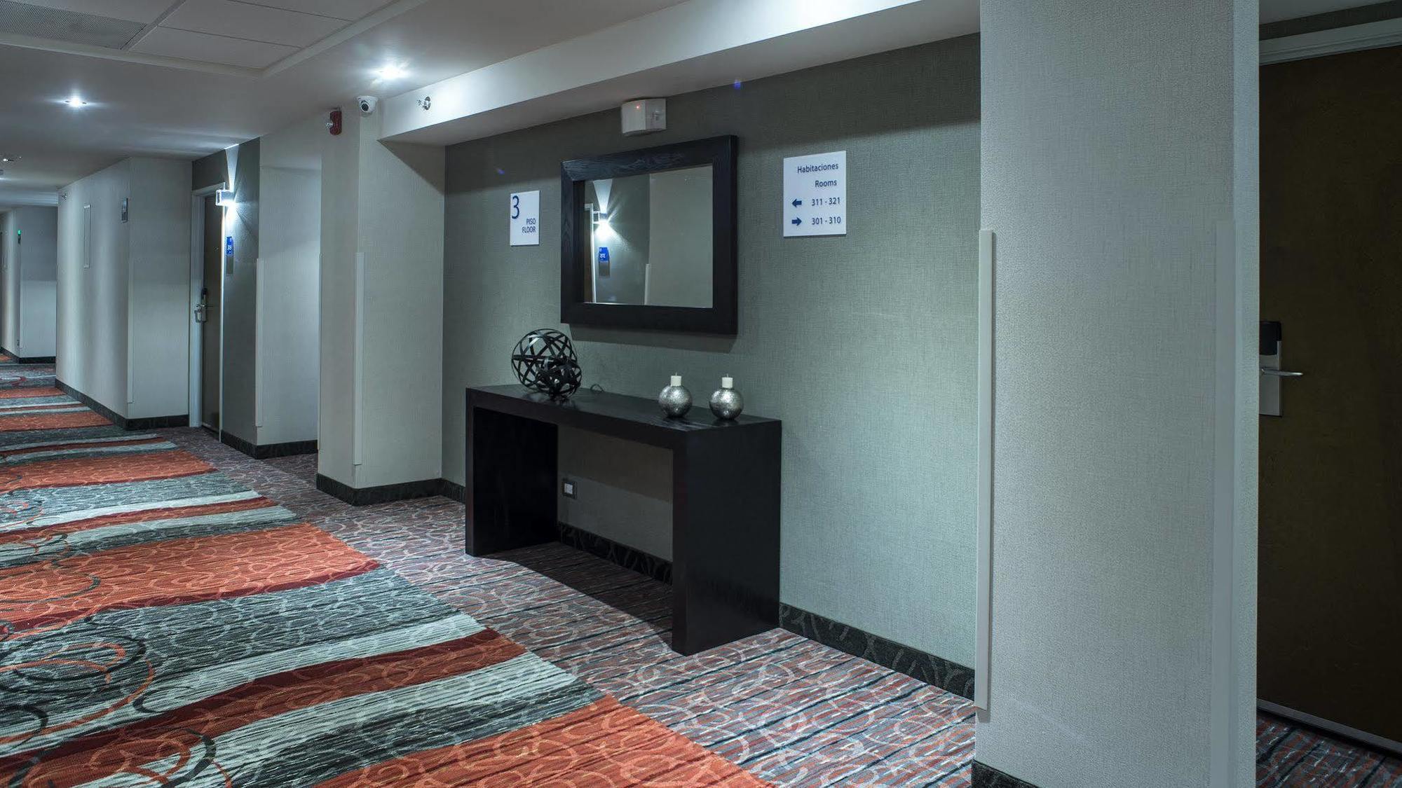 Holiday Inn Express & Suites Chihuahua Juventud By Ihg מראה חיצוני תמונה